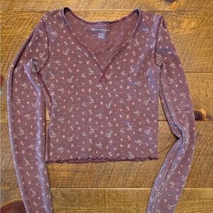 American Eagle Long Sleeve Tee